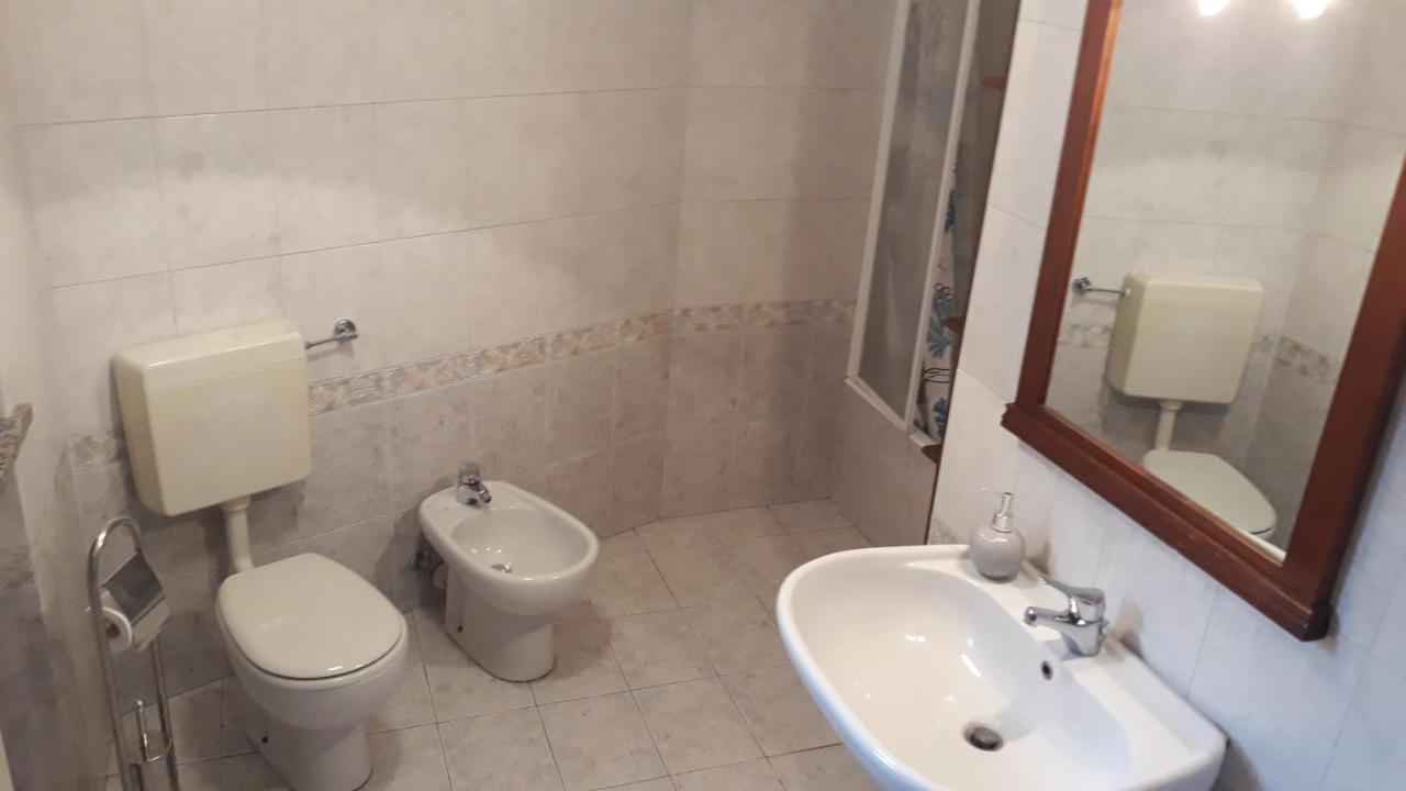 Telesio * Turín